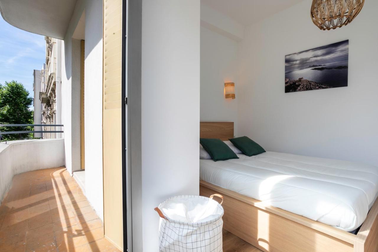 Grand Centre De Apartment